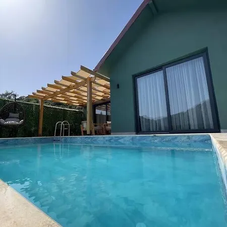 Karabucak Vila *